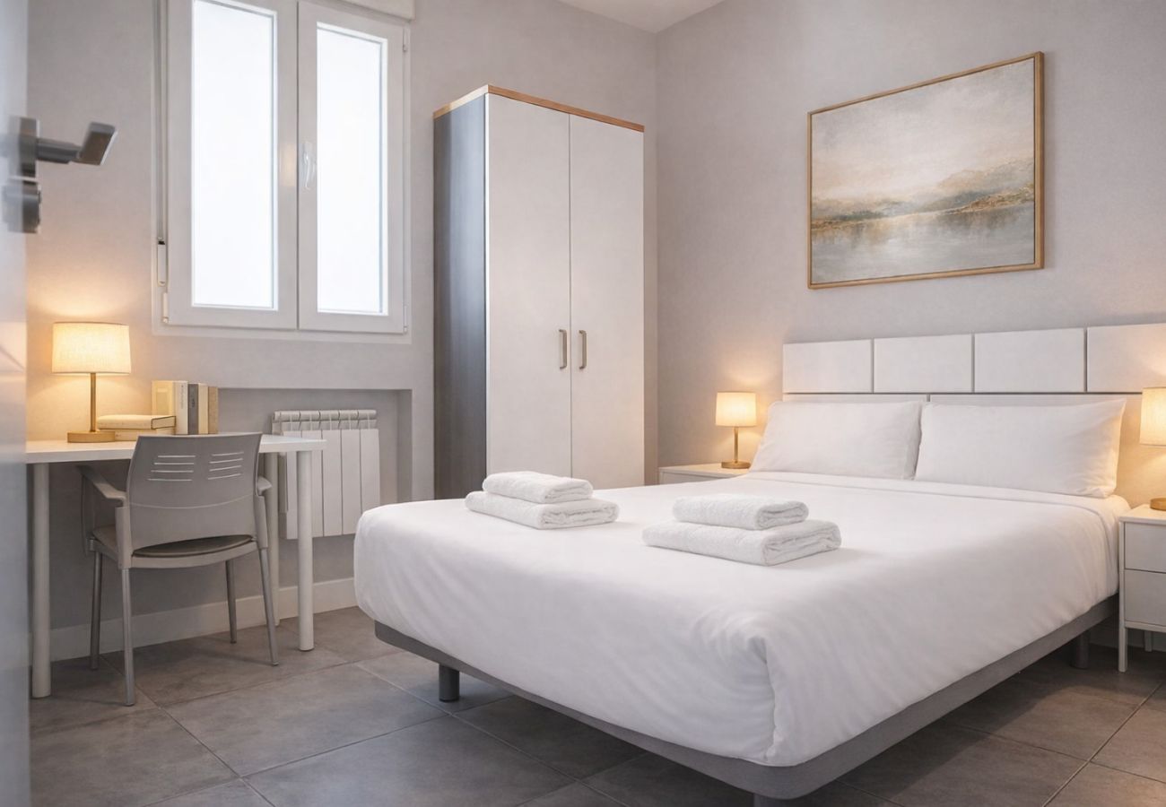 Apartamento Retiro VI — Espacioso hogar en Madrid