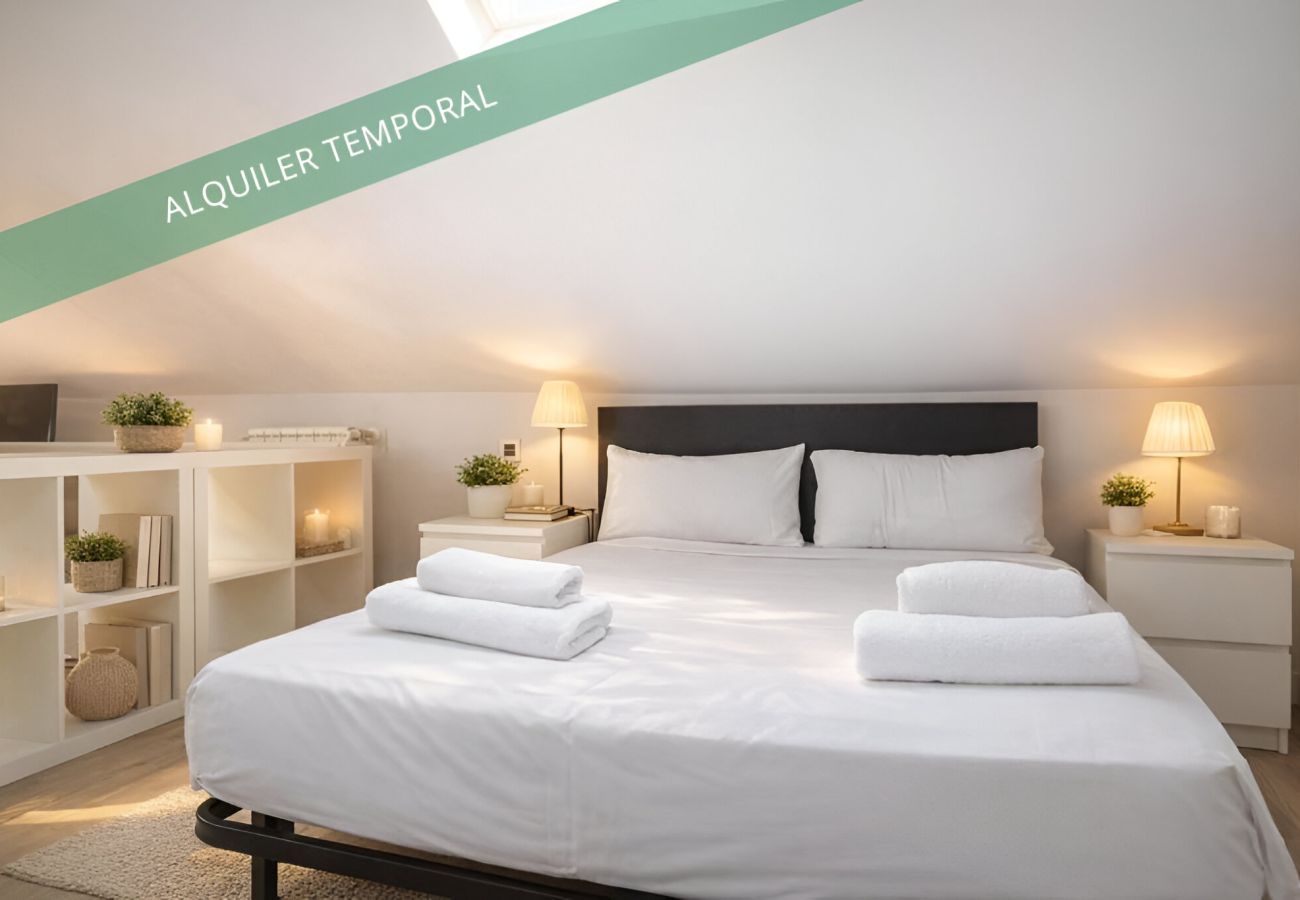 Ático en Madrid - Ideal para parejas