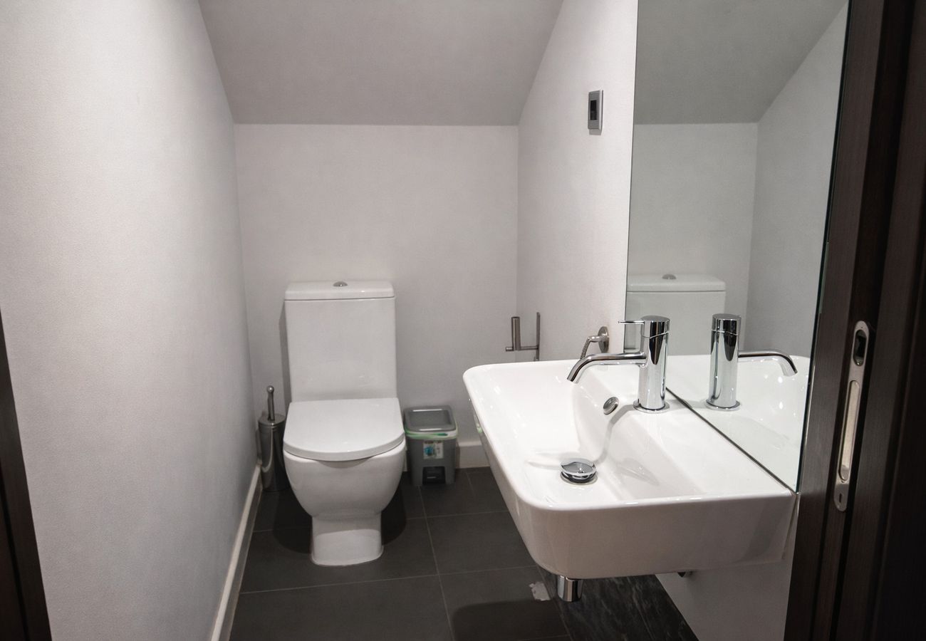 Incredible Location - Room in Madrid